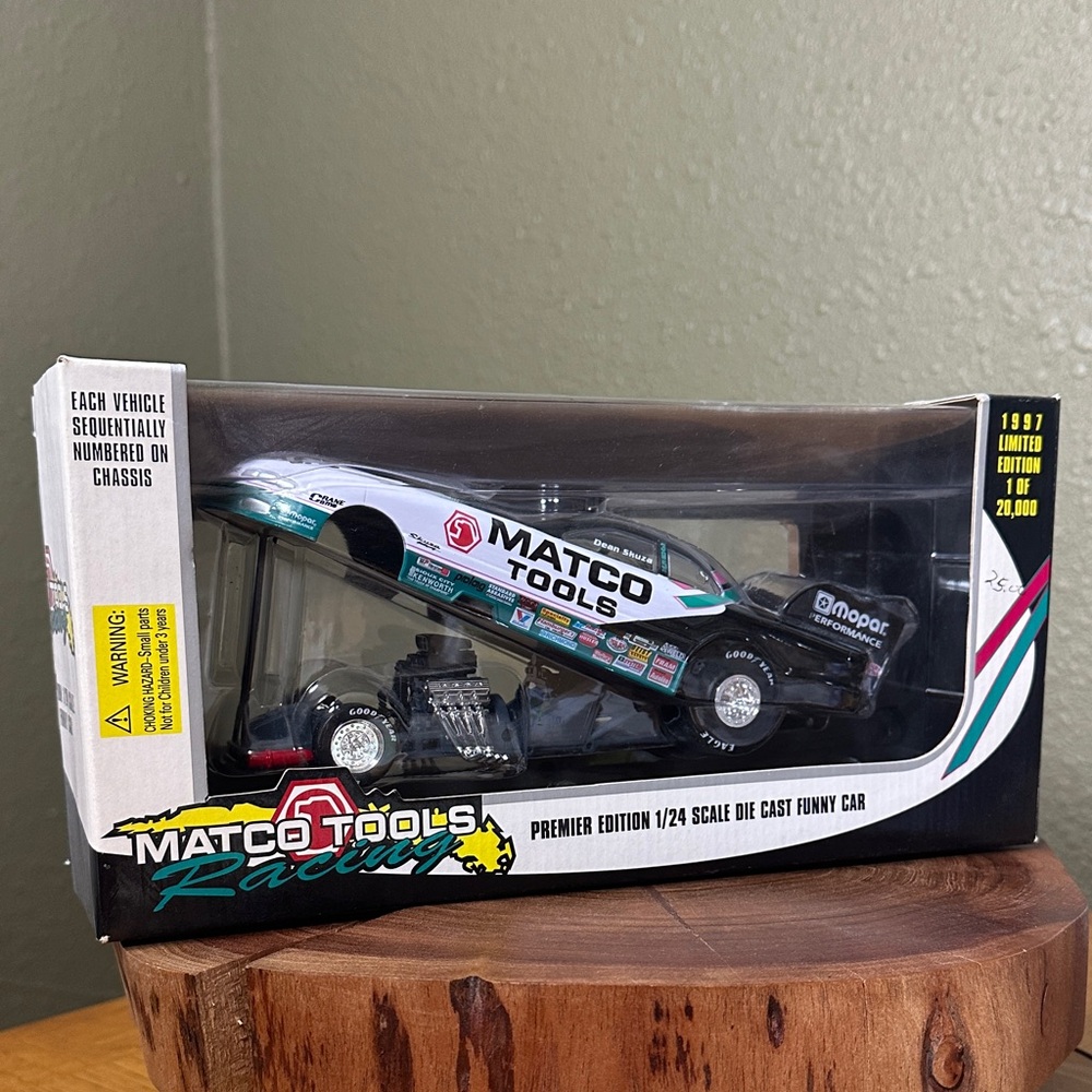 *NIB* MATCO 1996 Dean Skuza Matco Tools Funny Car Die Cast